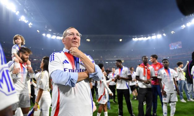 LE FOOTBALL FRANÇAIS SOUS LE CHOC - Lyon rétrogradé en Ligue 2