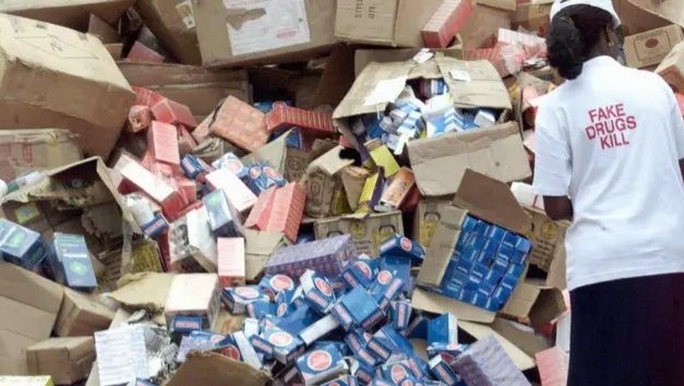 SACRÉ-CŒUR 3 - Un réseau de trafic de médicaments clandestins dirigé par une Franco-malienne démantelé