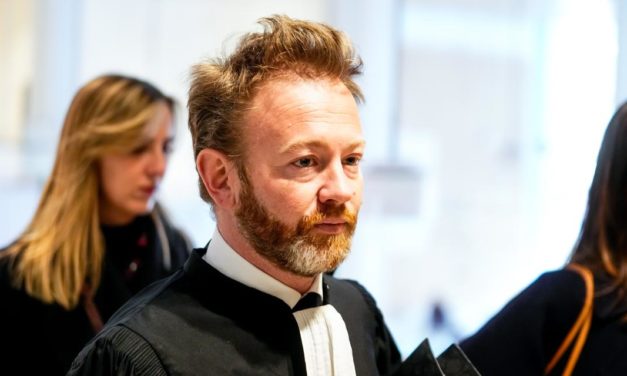 HAUTE COUR DE JUSTICE - Des avocats internationaux entrent en scène pour dénoncer des violations des droits fondamentaux