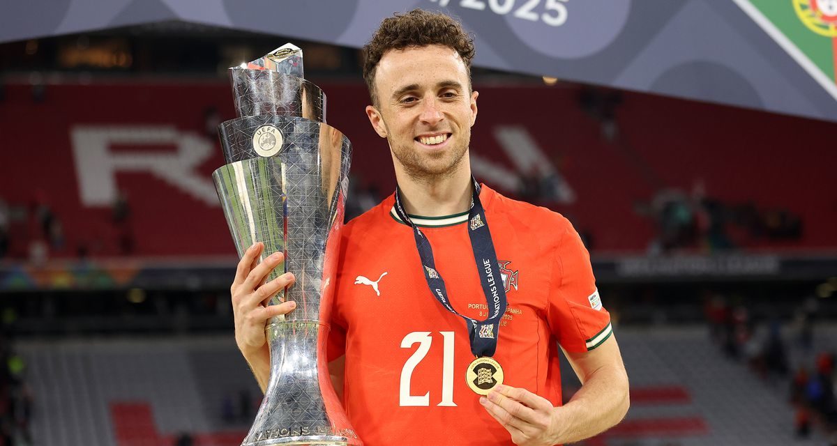 Le monde du football pleure Diogo Jota