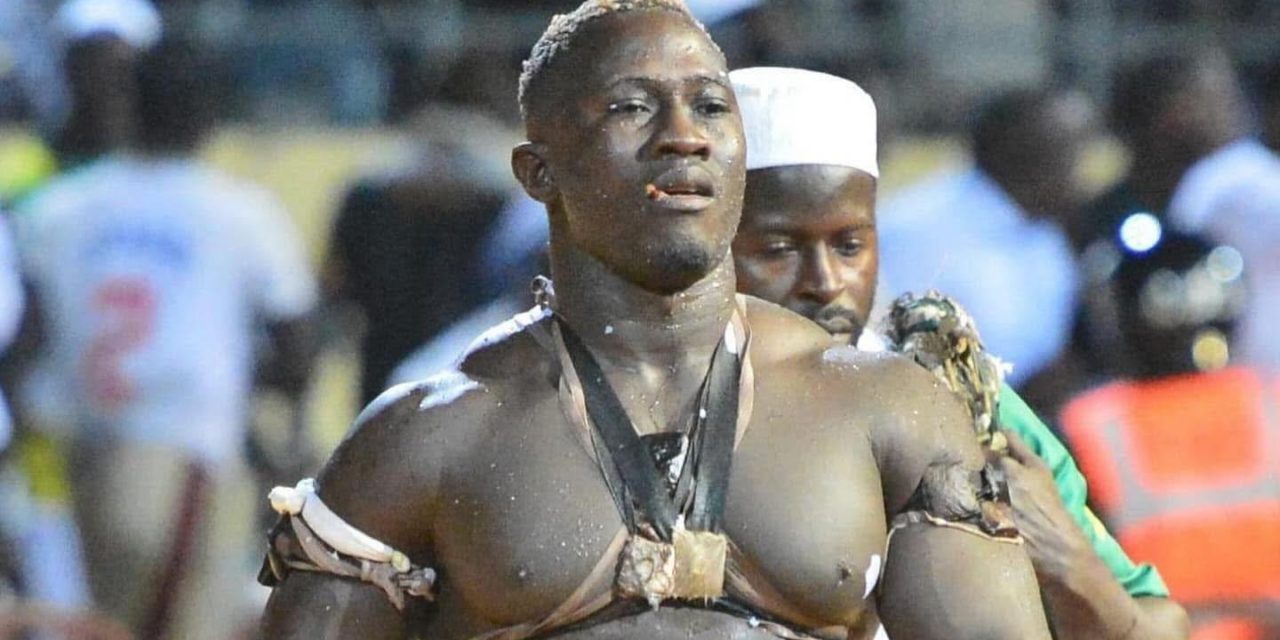 ADA FASS - "Que Modou Lo me donne ma chance"