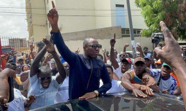 BADARA GADIAGA ECHAPPE AU MANDAT DE DÉPÔT - Retour sur une journée sous tension