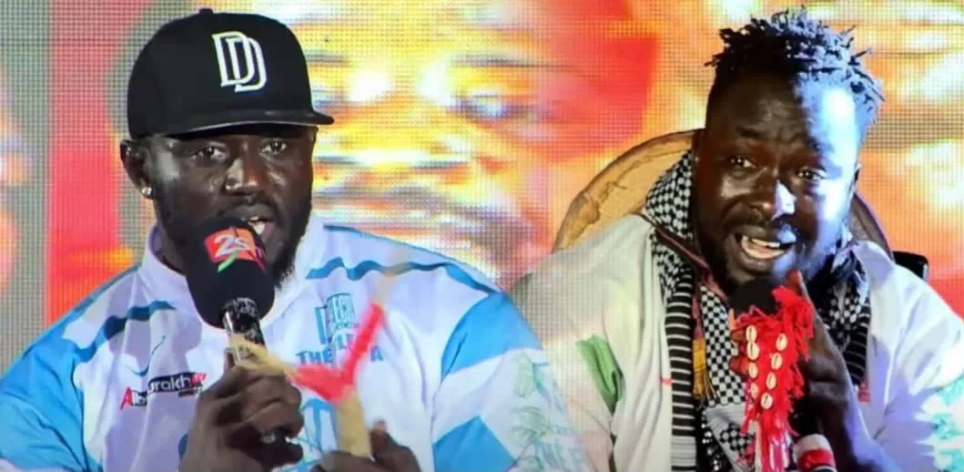 LUTTE AVEC FRAPPE - Le TAS "sauve " le combat Balla Gaye 2 vs Siteu