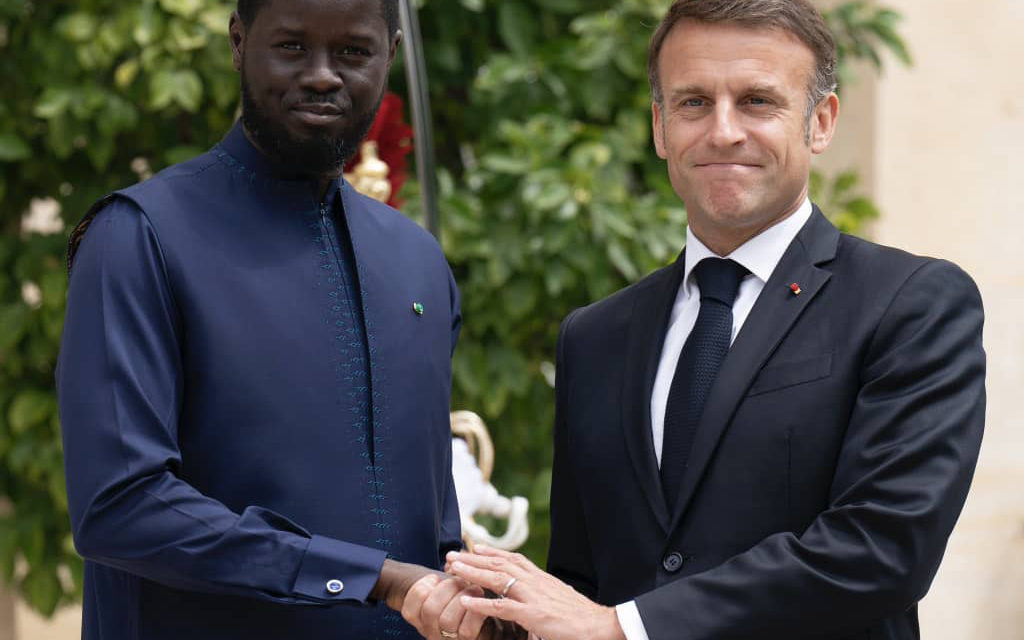 PARTENARIAT SÉNÉGAL- FRANCE - À Séville, Macron et Diomaye Faye affichent une volonté commune