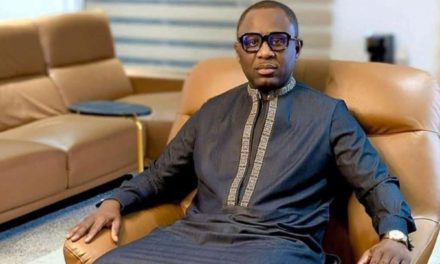 DSC - Badara Gadiaga en position de garde à vue