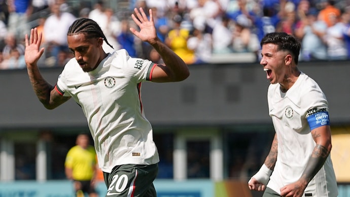 MONDIAL DES CLUBS - Chelsea sort Fluminense et file en finale