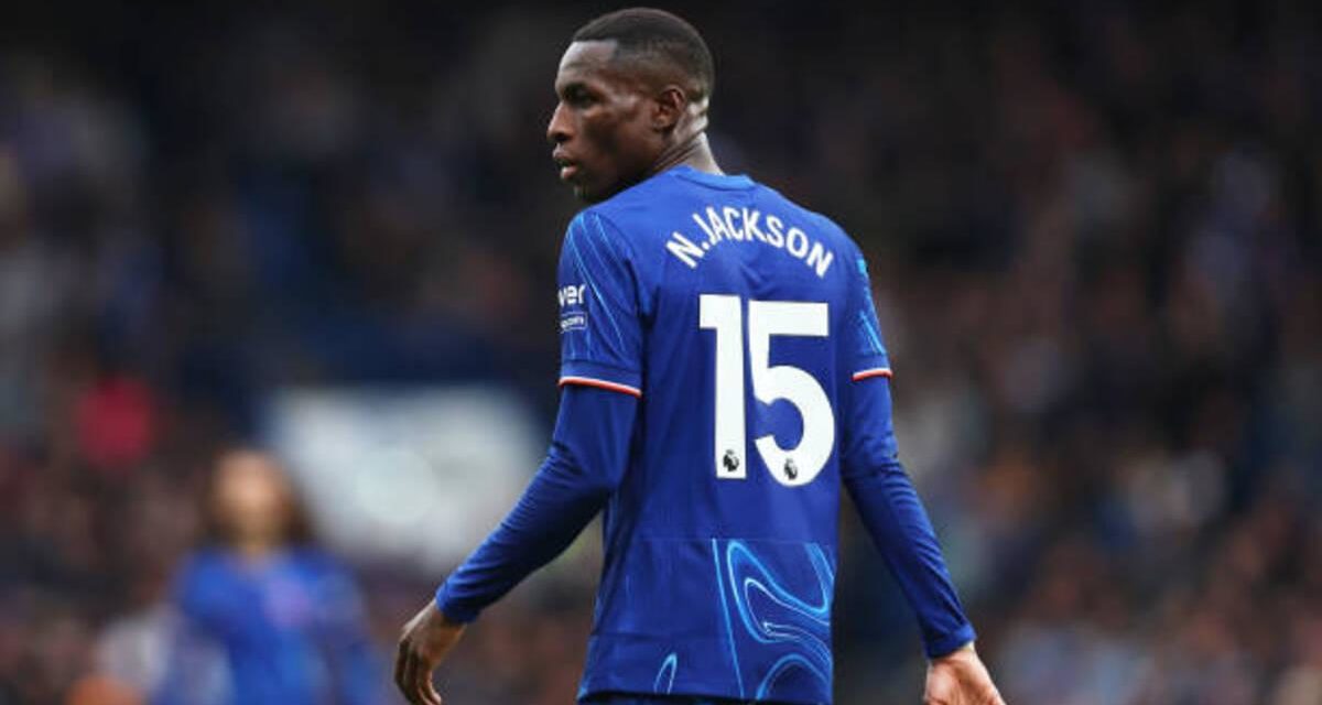 DIOMANSY KAMARA - "Avion ne fait pas marche arrière… Munich"