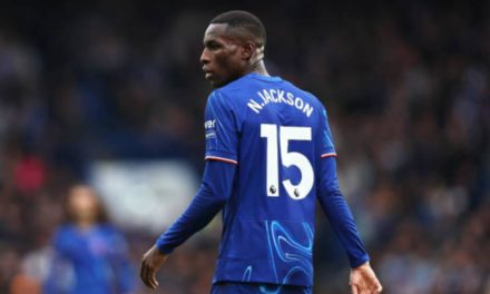 DIOMANSY KAMARA - "Avion ne fait pas marche arrière… Munich"