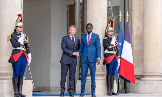 INVITE DU MEDEF / TETE A TETE AVEC MACRON - L'heure de la relance Sénégal-France
