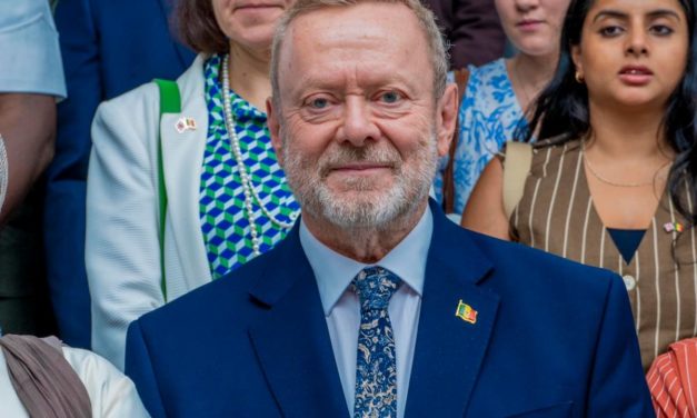 LORD COLLINS EN VISITE OFFICIELLE AU SÉNÉGAL - Un nouveau jalon dans la coopération sénégalo-britannique