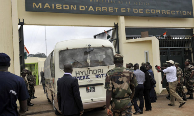 COTE D'IVOIRE - Plusieurs membres du parti de Gbagbo inculpés pour "acte terroriste"