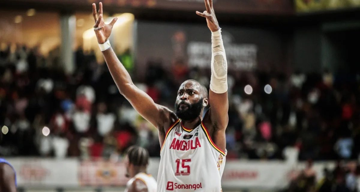 AFROBASKET - L'Angola écarte douloureusement le Cap-Vert et rejoint le Cameroun en demi-finale
