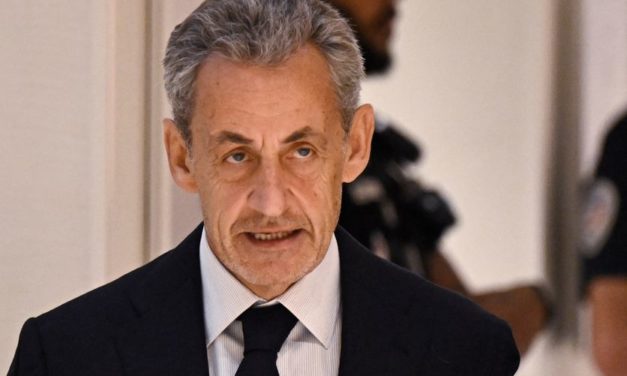 AFFAIRE DES FONDS LIBYENS - Sarkozy condamné à 5 ans de prison ferme