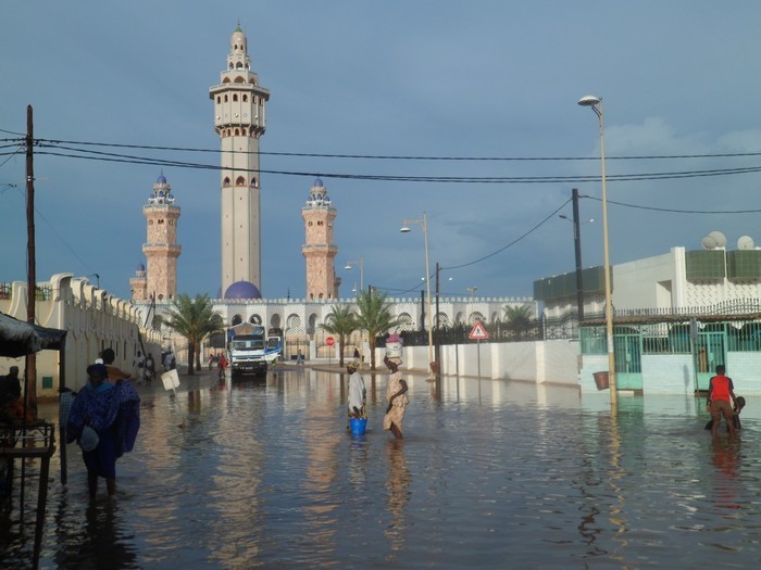 TOUBA SOUS LA MENACE DES EAUX - Le bassin de Keur Kabb cède