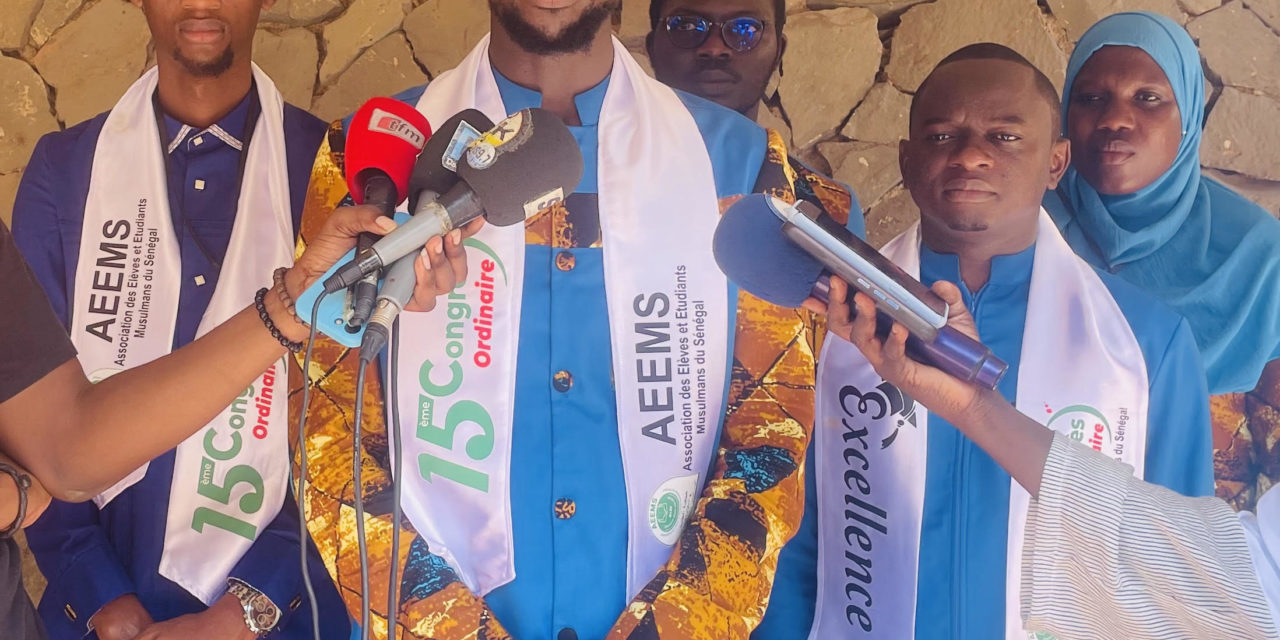 15 ÈME CONGRÈS - Les élèves et étudiants musulmans, préoccupés par la situation de l'école sénégalaise et la Palestine