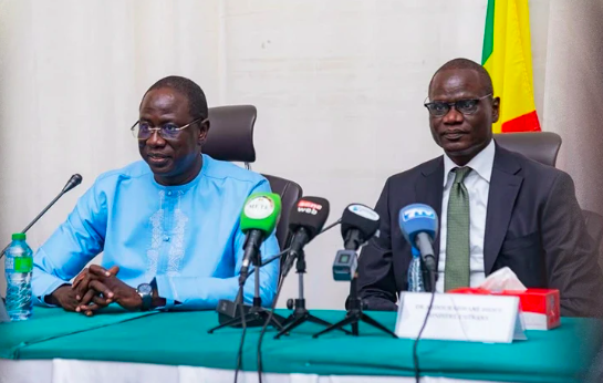 PASSATION DE SERVICE - Abdourahmane Diouf promet un leadership sénégalais dans la diplomatie climatique