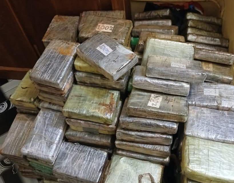 TRAFIC DE DROGUE - 272 kg de cocaïne d'une valeur  de 22 milliards, interceptés par les Douanes à Kalifourou