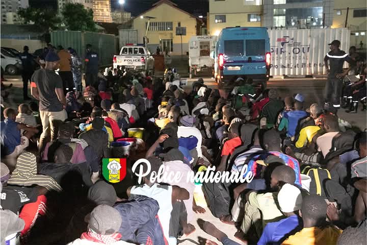 IMMIGRATION- 259 candidats interceptés au large et remis à la police