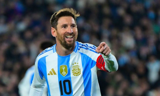 ARGENTINE - Messi s'offre un doublé pour son dernier match à domicile