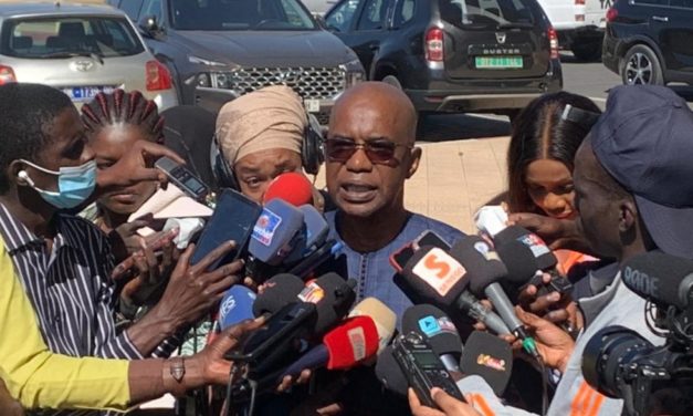 MAMADOU IBRA KANE - "Le pouvoir veut liquider la presse privée"