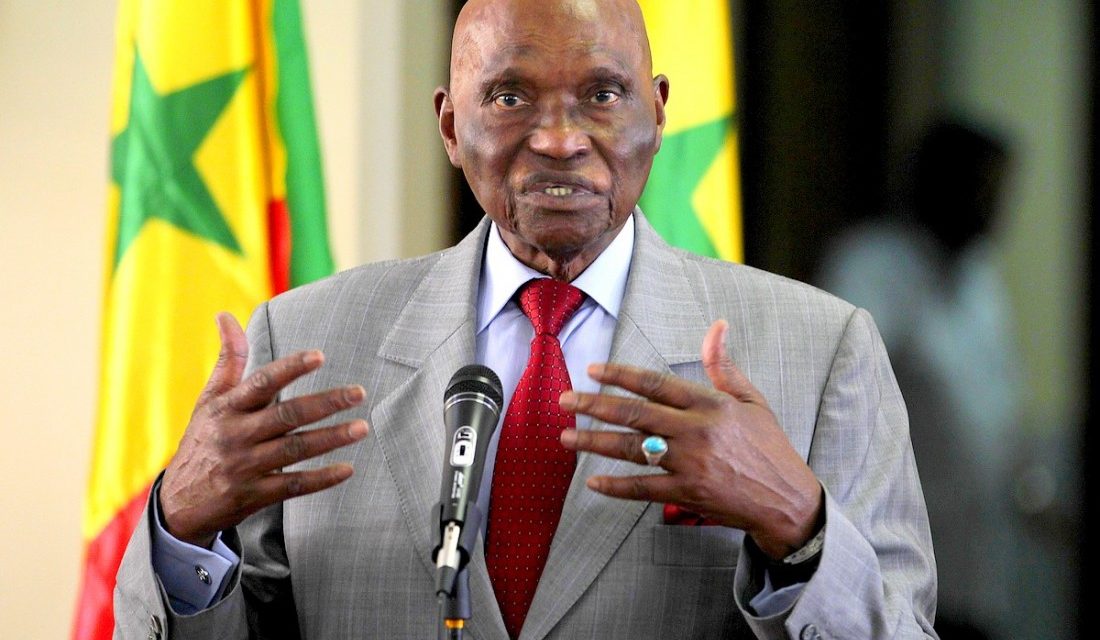 "LE BOULEVARD DE LA LIBERATION" REBAPTISE "BOULEVARD PDT ABDOULAYE WADE" - Le PDS aux anges