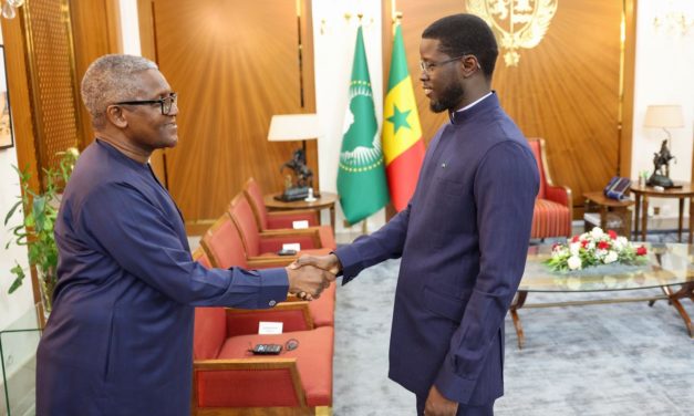 BASSIROU DIOMAYE FAYE RECOIT ALIKO DANGOTE - Cap sur le renforcement des partenariats économiques
