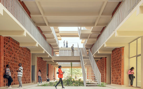 DRAME AU COUD - Un incendie fait un mort au campus social