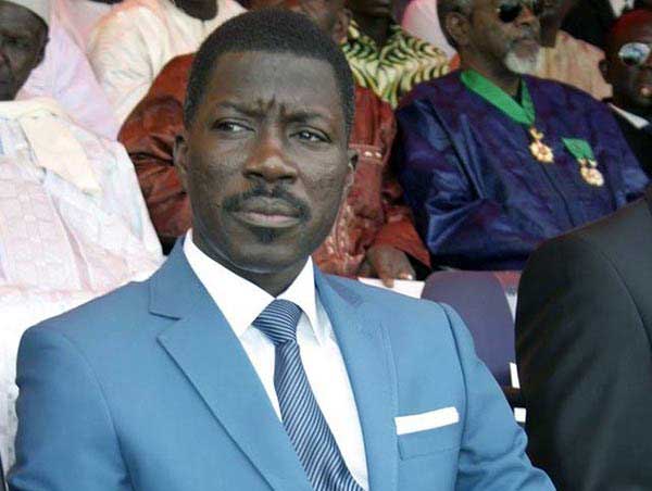 Après Moody's, le Verdict du Peuple : notation Sociale d'un Espoir Trahi