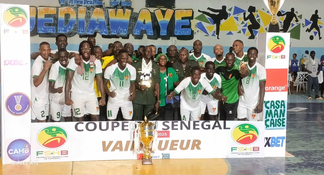 HANDBALL/COUPE DU SENEGAL - Les militaires de Asfa et les Étudiantes de l'UGB sur le toit du Sénégal