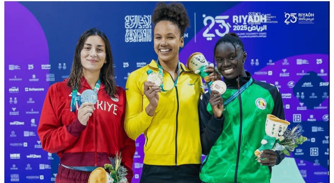 JEUX ISLAMIQUES DE RIYAD - Oumy Diop décroche une médaille d'argent aux 50m nage libre