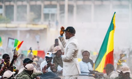 EDITORIAL - L’essentiel et l’accessoire !