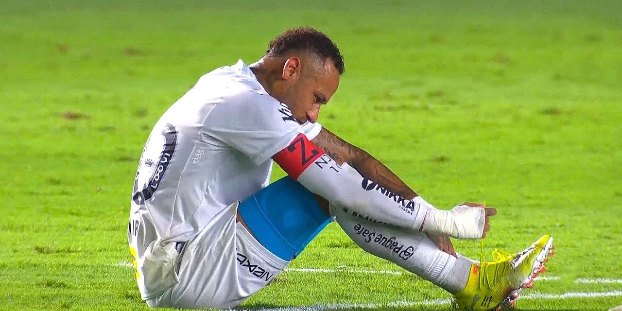 SANTOS - Année terminée pour Neymar !
