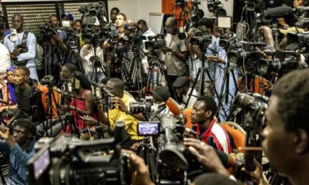 FRONT POUR LA DÉFENSE DE LA LIBERTÉ DE LA PRESSE (FDLP) - La presse sénégalaise s’organise pour riposter
