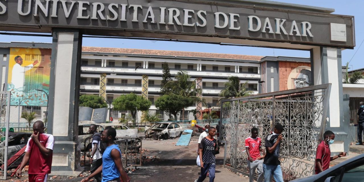 CRISE A L'UCAD - Les étudiants se sont entretenus avec Ousmane Sonko