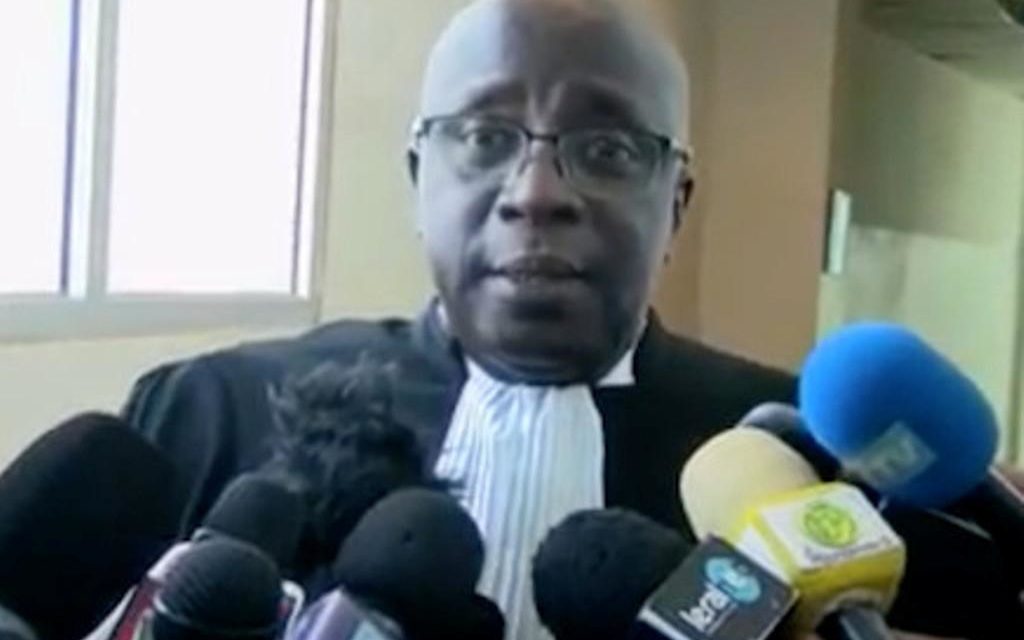 FARBA NGOM FACE AU PJF - Ses avocats dénoncent des accusations "chimériques" et alertent sur la santé de leur client