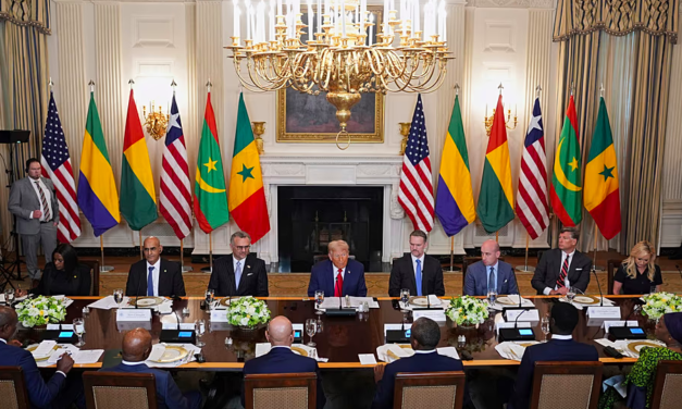 USA : Trump met fin aux mandats de 13 ambassadeurs en Afrique, dont celui au Sénégal