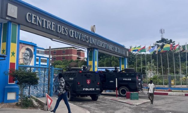 AFFRONTEMENT ENTRE ÉTUDIANTS ET POLICIERS - La situation dégénère