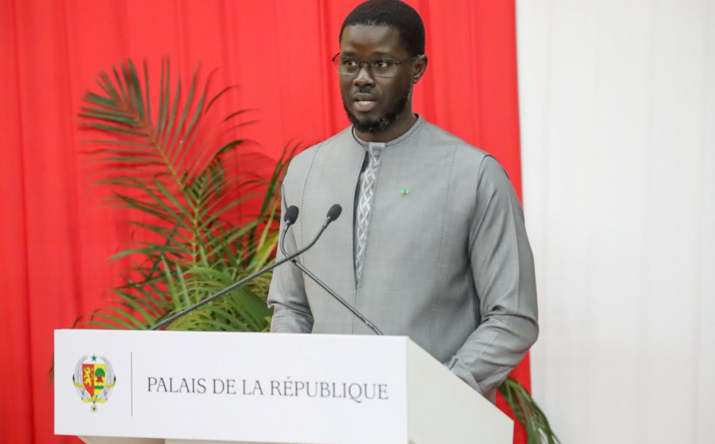 PRÉSENTATION DES VOEUX DU NOUVEL AN - Le Chef de l’État prône le respect du droit international