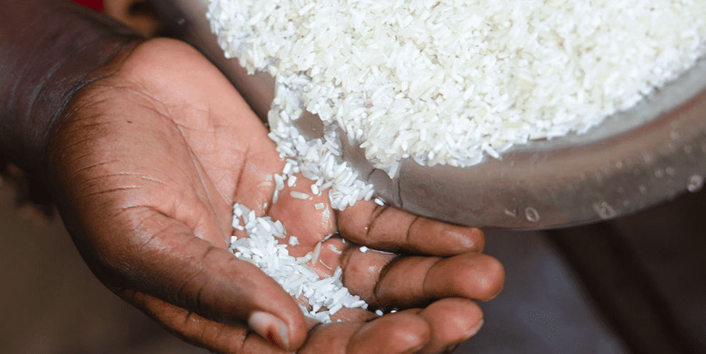 Baisse du prix du kilogramme de riz brisé de 350 à 300 francs CFA