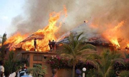 SALY - Un violent incendie ravage sept villas à la Résidence Tropical Parc