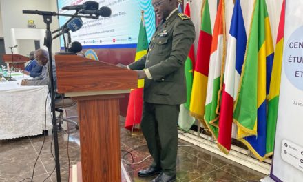 LE GENERAL BIRAME DIOP, LORS DE LA RENTRÉE ACADÉMIQUE AU CHEDS - "L'espace est le socle indispensable de l’autonomie stratégique des nations"