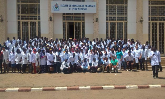 CRISE UCAD - FACULTÉ DE MÉDECINE - Les étudiants veulent un dialogue direct le président Diomaye Faye