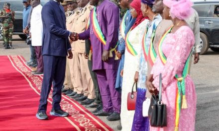 TOURNÉE ÉCONOMIQUE DU CHEF DE L'ETAT - Bassirou Diomaye Faye salue la connexion entre l’Université du Sénégal oriental et le potentiel minier de la région