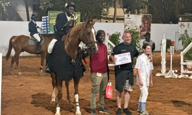 ÉQUITATION/4È CSO - Adama Mbaye galope sur une autre planète