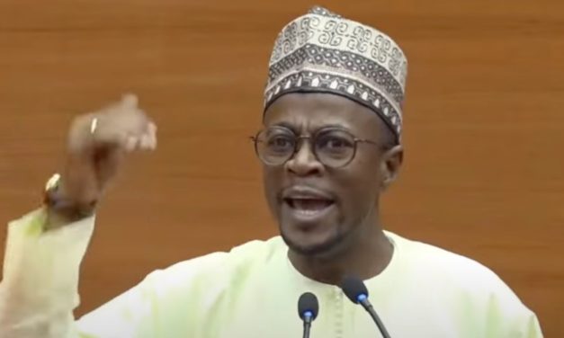 CRIMINALISATION DE L'HOMOSEXUALITÉ - Abdou Mbow rappelle à Ousmane Sonko sa promesse