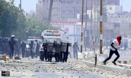 AFFRONTEMENTS À L’UCAD - 105 étudiants arrêtés, un étudiant décédé, une cinquantaine d'étudiants et plus de 20 policiers blessés