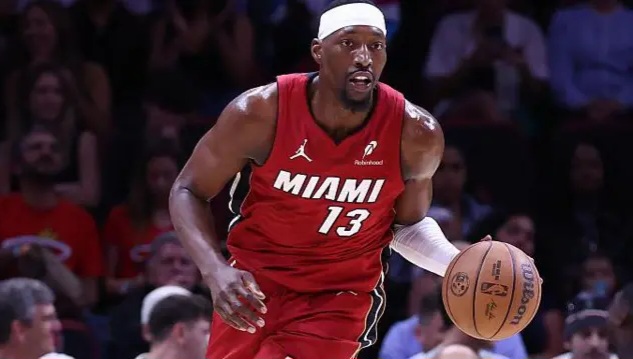 NBA - Bam Adebayo claque 83 points et efface Kobe Bryant