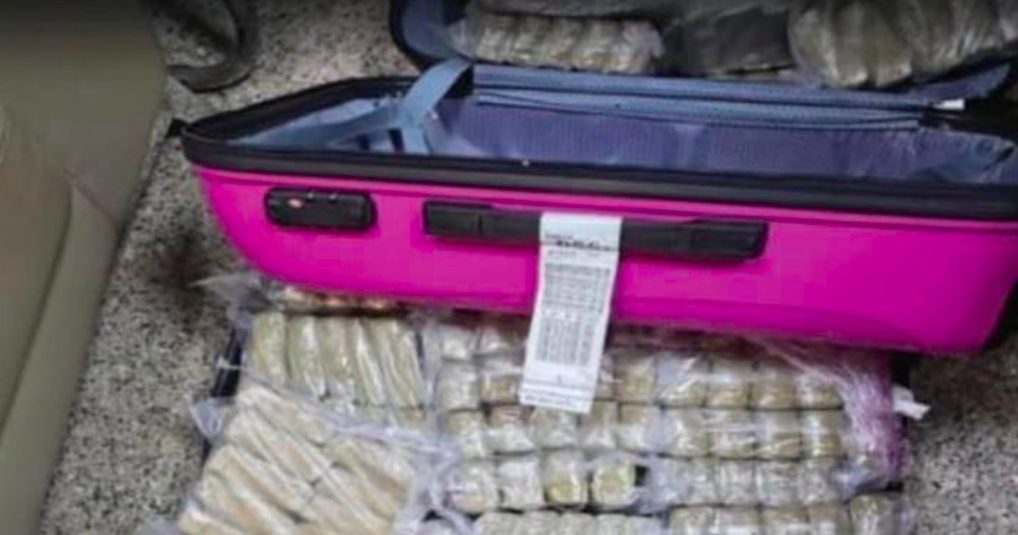 TRAFIC DE DROGUE À L’AIBD : près de 29 kg de haschich saisis, deux personnes déférées