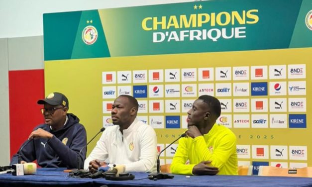 PAPE THIAW - "Des équations à résoudre sur le terrain"