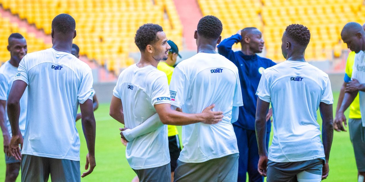 ÉQUIPE NATIONALE - Premier galop des Lions, 25 présents, 3 absents